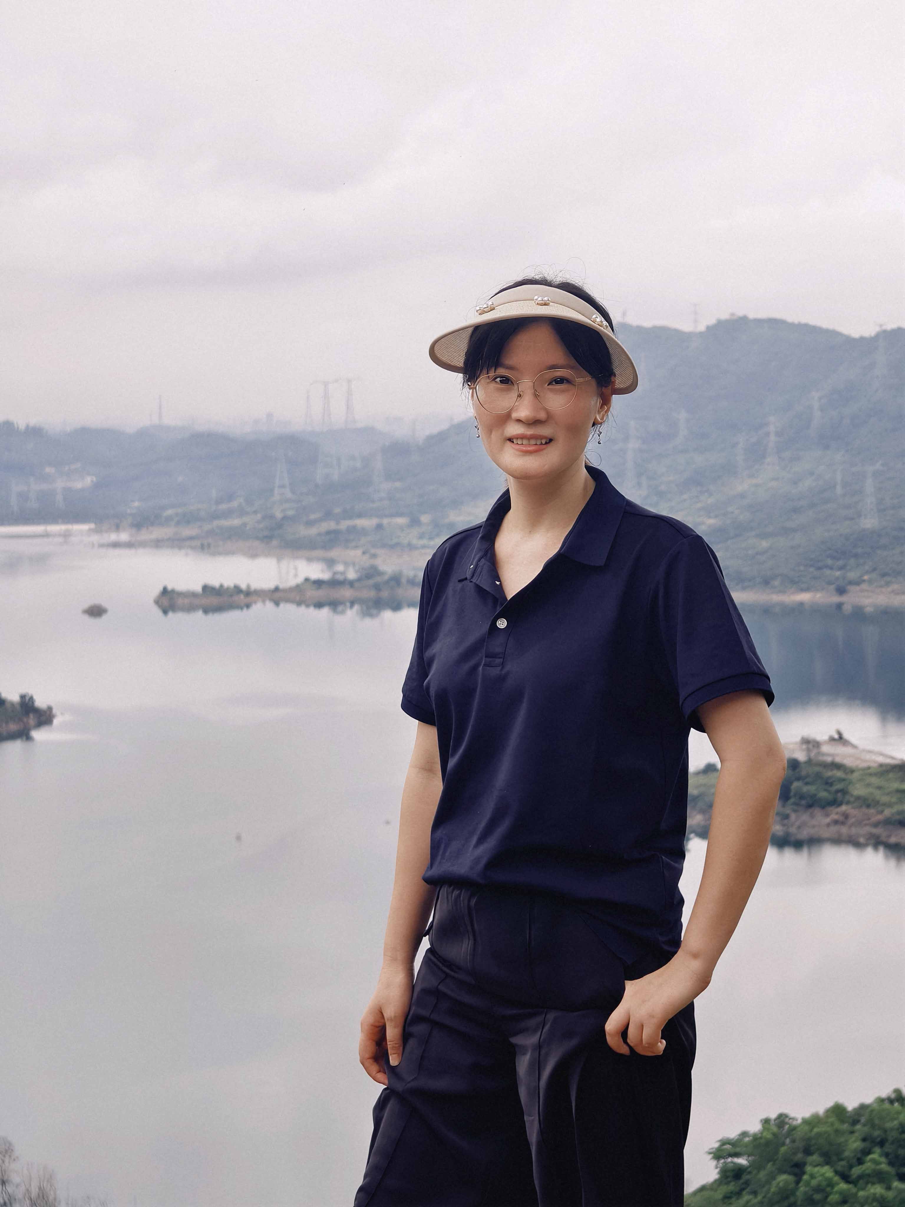 久信達(dá)科技公司員工齊聚光明區(qū)蠄蜍石，開(kāi)啟活力爬山之旅暨團(tuán)建活動(dòng)(圖3)